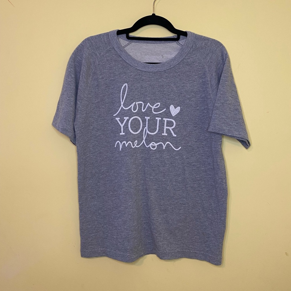 Love Your Melon Grey Classic Short Sleeve Size Small